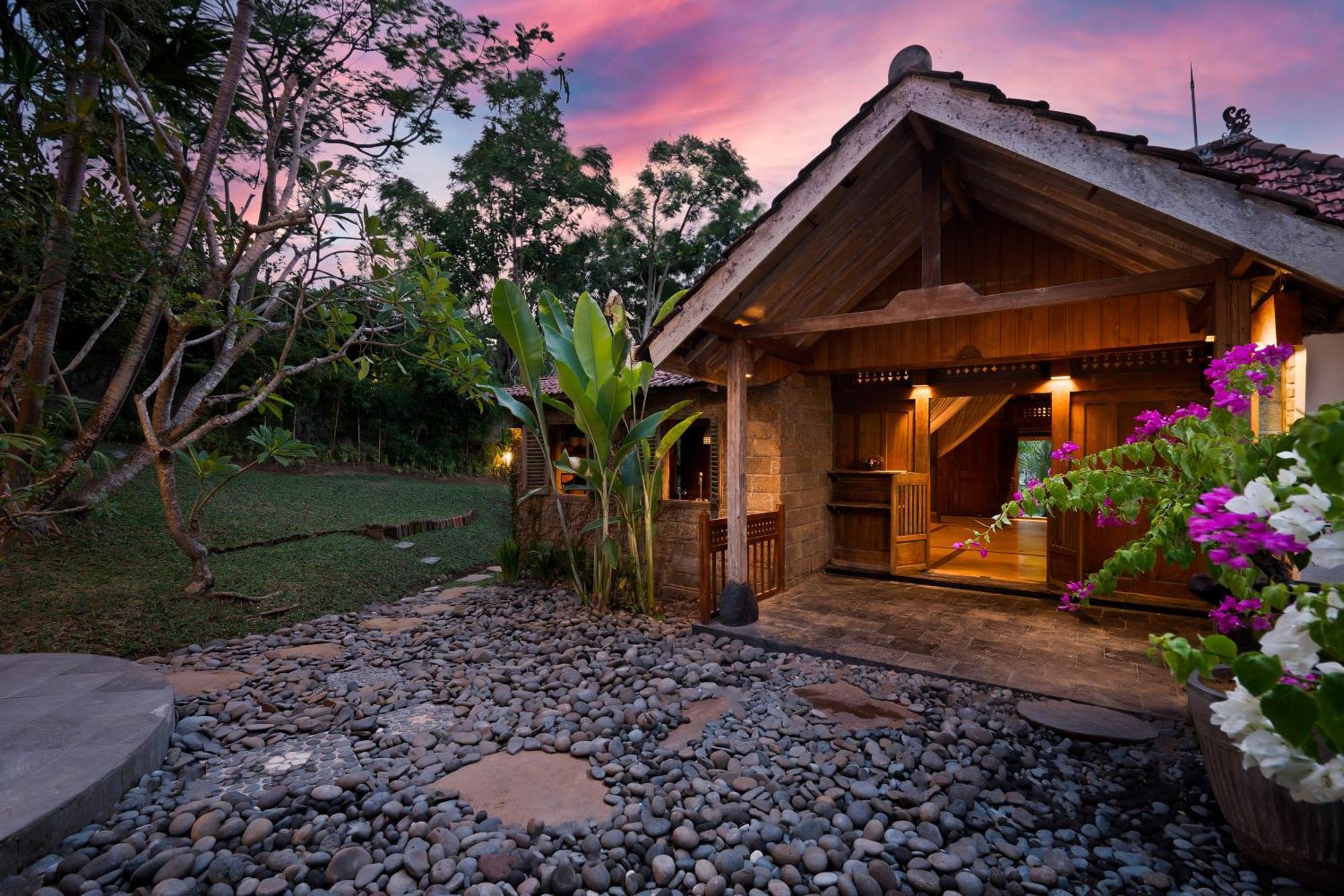 Kura Kura Beach House Canggu  Exterior photo